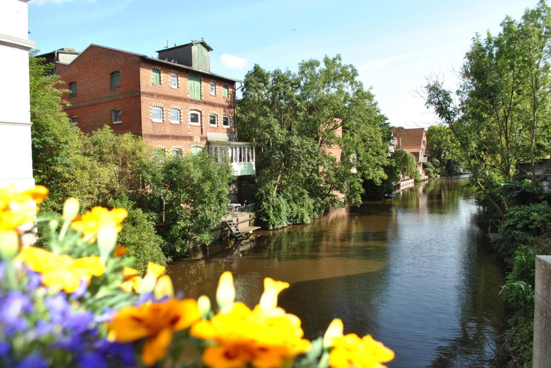 Ferienwohnung Luxusdomizil Rathausblick Otterndorf Buitenkant foto